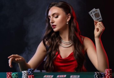 live casino gaming, online live casino, live casino popular, live dealer games, live casino platforms, immersive casino experience, global live casino, best live casino sites, live casino trends, live casino entertainment